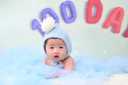 新泰宝宝什么时候会笑